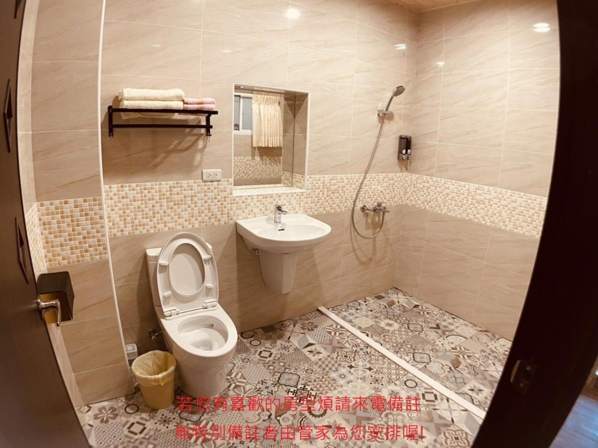 Green Only Homestay Tainan Exterior photo